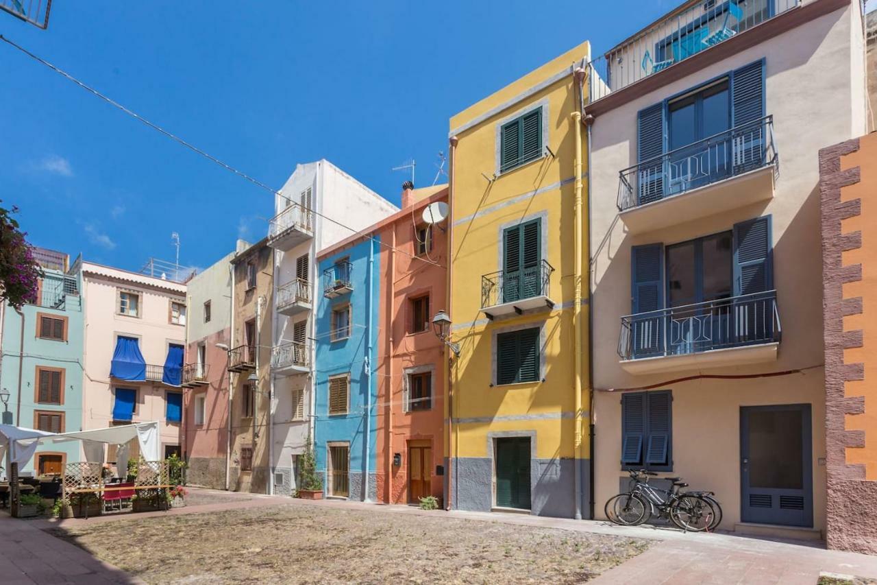 Appartement Charming Tower House In The Historic Center à Bosa Extérieur photo